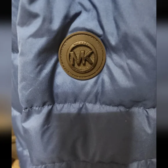 Michael kors blue xl down Puffer nwot free shipping - Picture 3 of 5